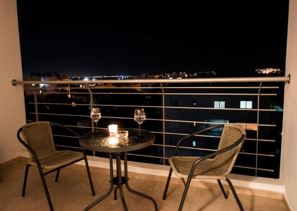 Glabur Stays - The Sunny Atelier - Nicosia City, Free Parking & Wifi, Welcomes You!!! Zewnętrze zdjęcie