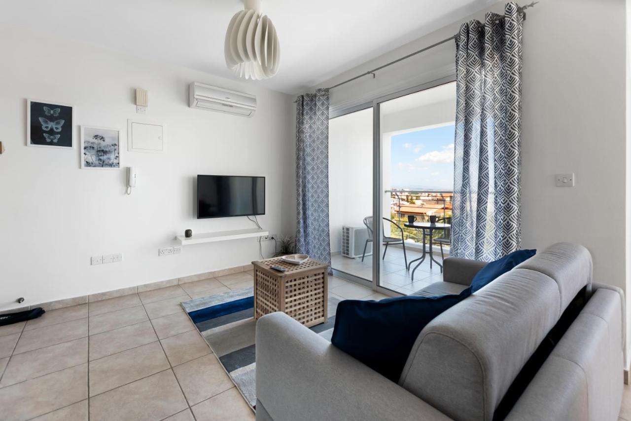 Glabur Stays - The Sunny Atelier - Nicosia City, Free Parking & Wifi, Welcomes You!!! Zewnętrze zdjęcie