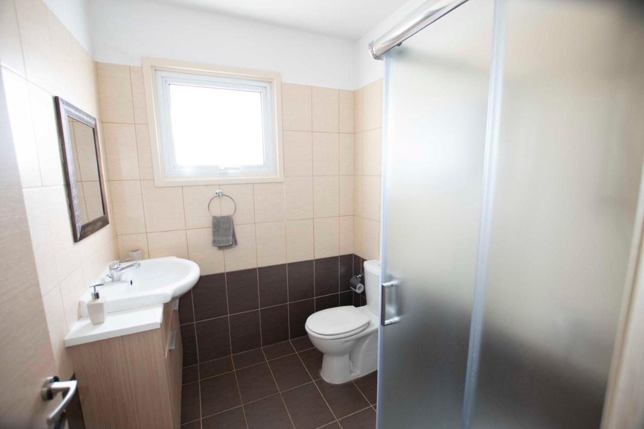 Glabur Stays - The Sunny Atelier - Nicosia City, Free Parking & Wifi, Welcomes You!!! Zewnętrze zdjęcie